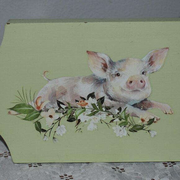 Handmade Pig Flowers Green Wood Riser Country Cottage Farmhouse Decor - Picture 4 of 13